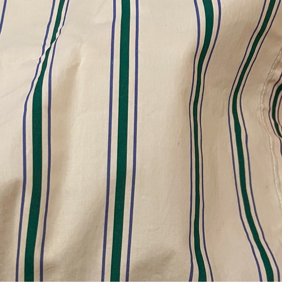 Cute yellow shirt - Picture 4 of 8